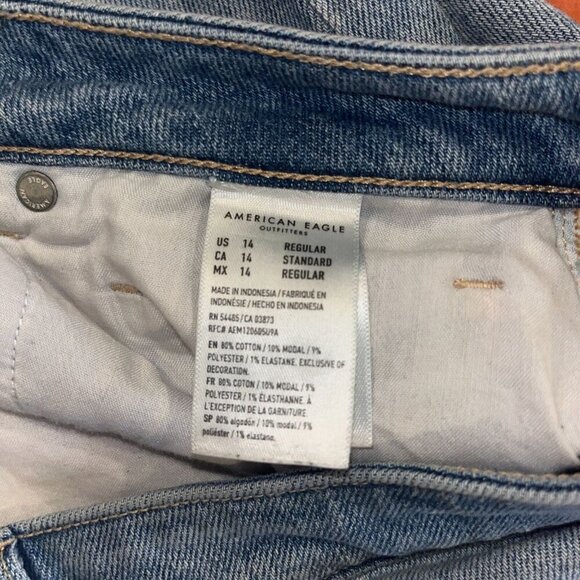 American Eagle Womens Stretch Denim Jeans Light Wash Size 14 - Picture 9 of 9